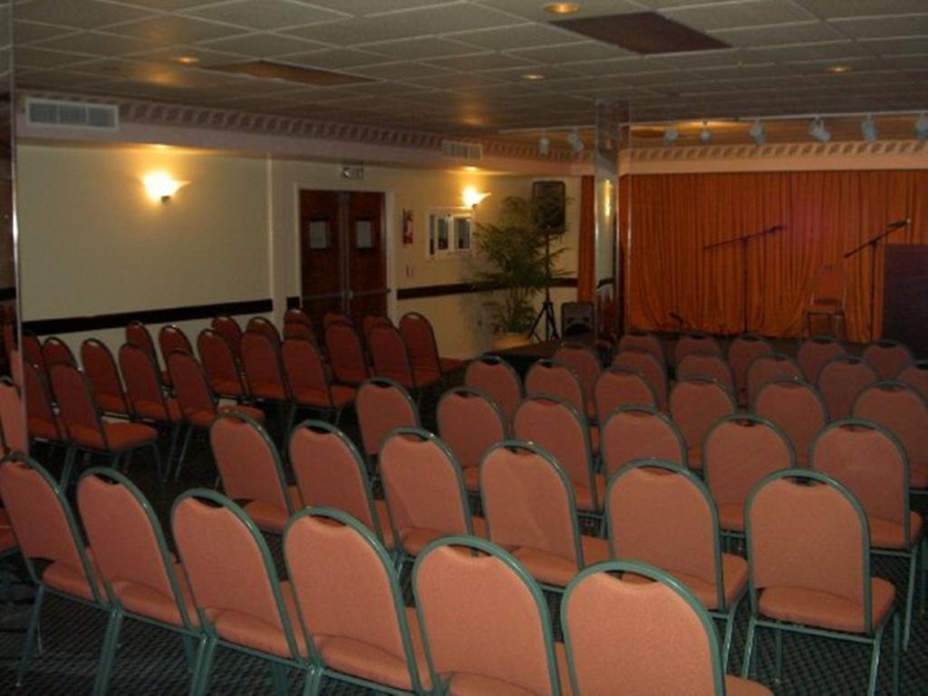 Carl'S Unique Inn & Conference Facilities Simpson Bay Exteriör bild